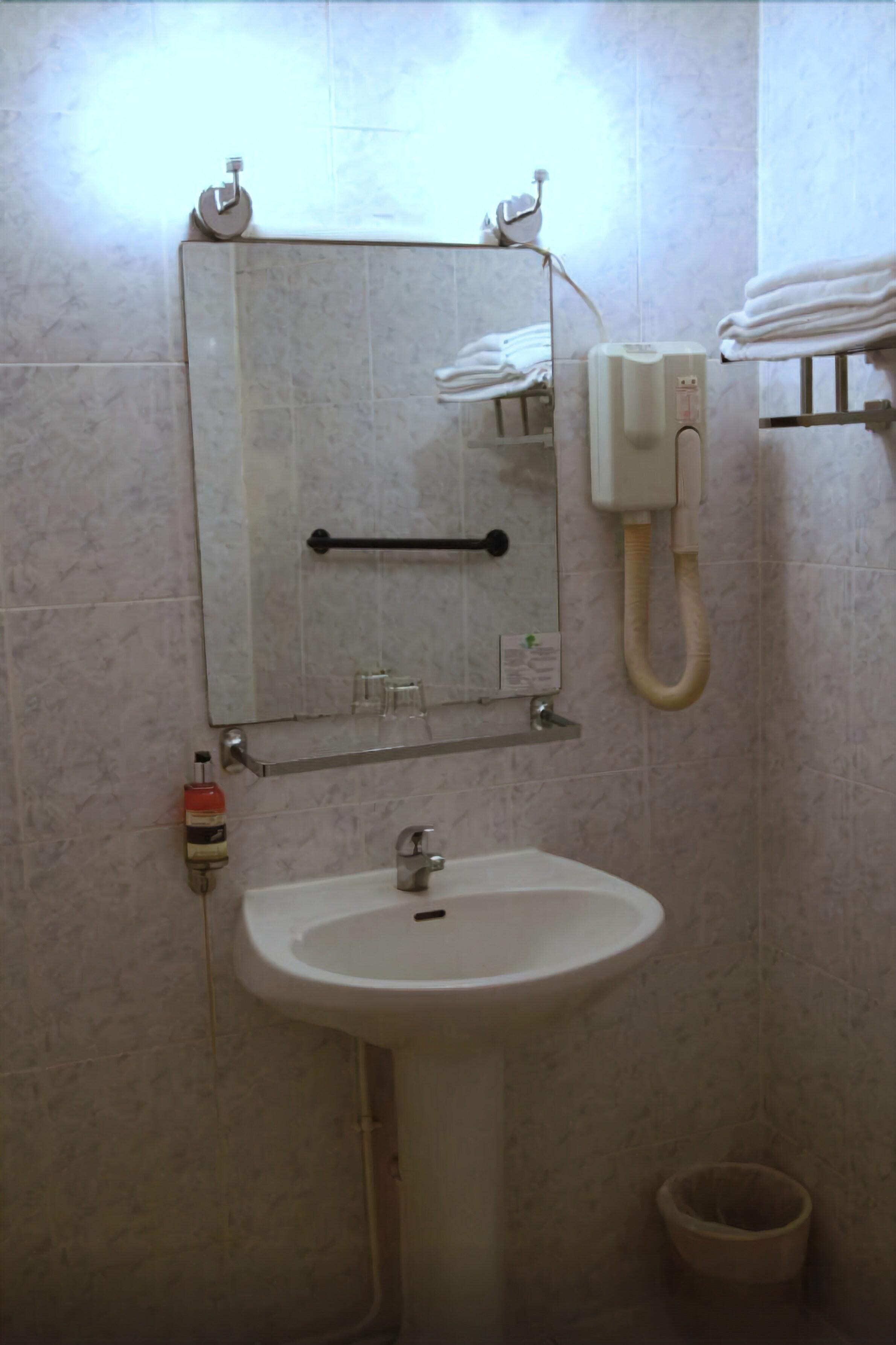 Apollo Opera 3* Paris