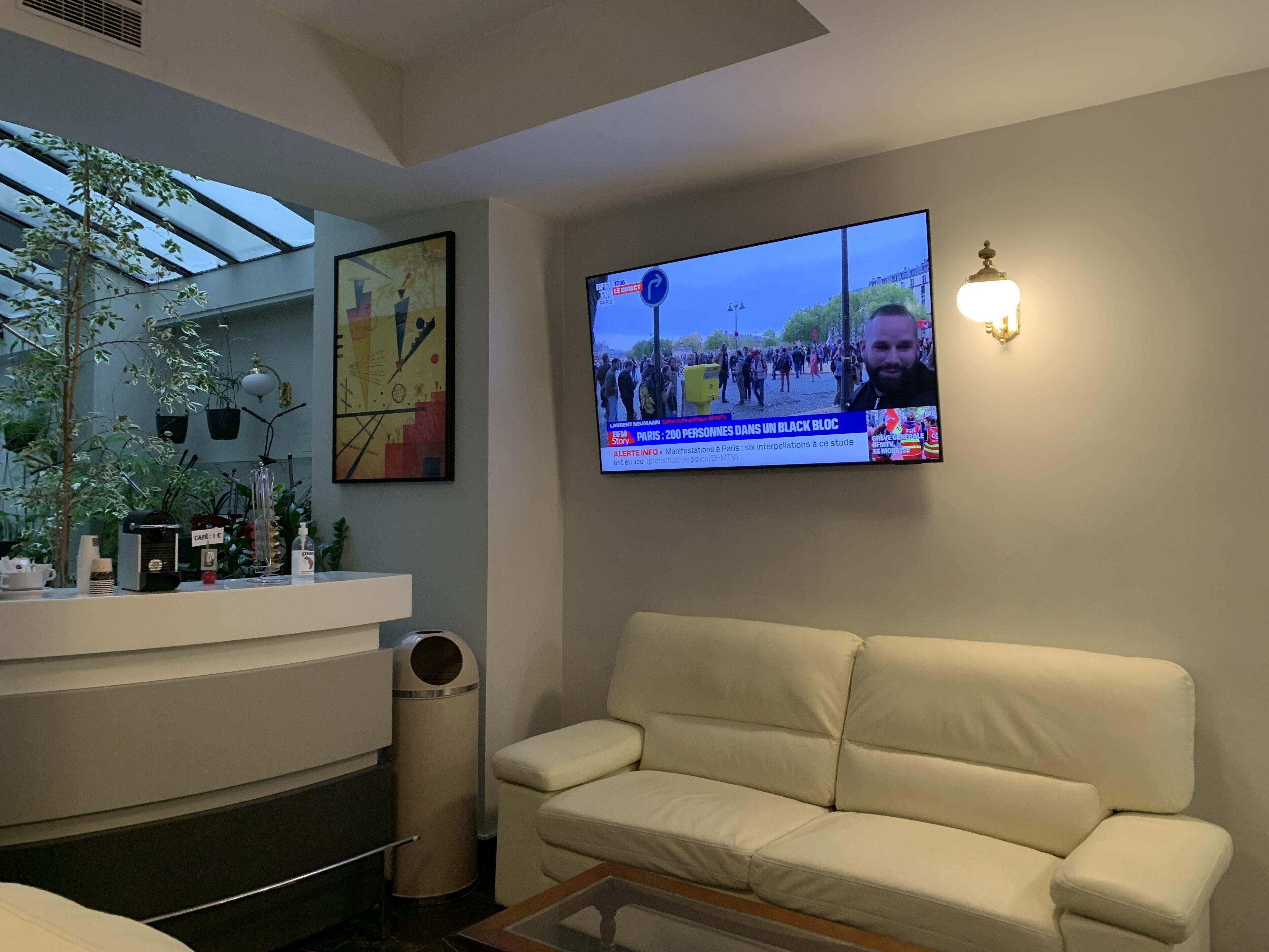 Apollo Opera 3* Paris