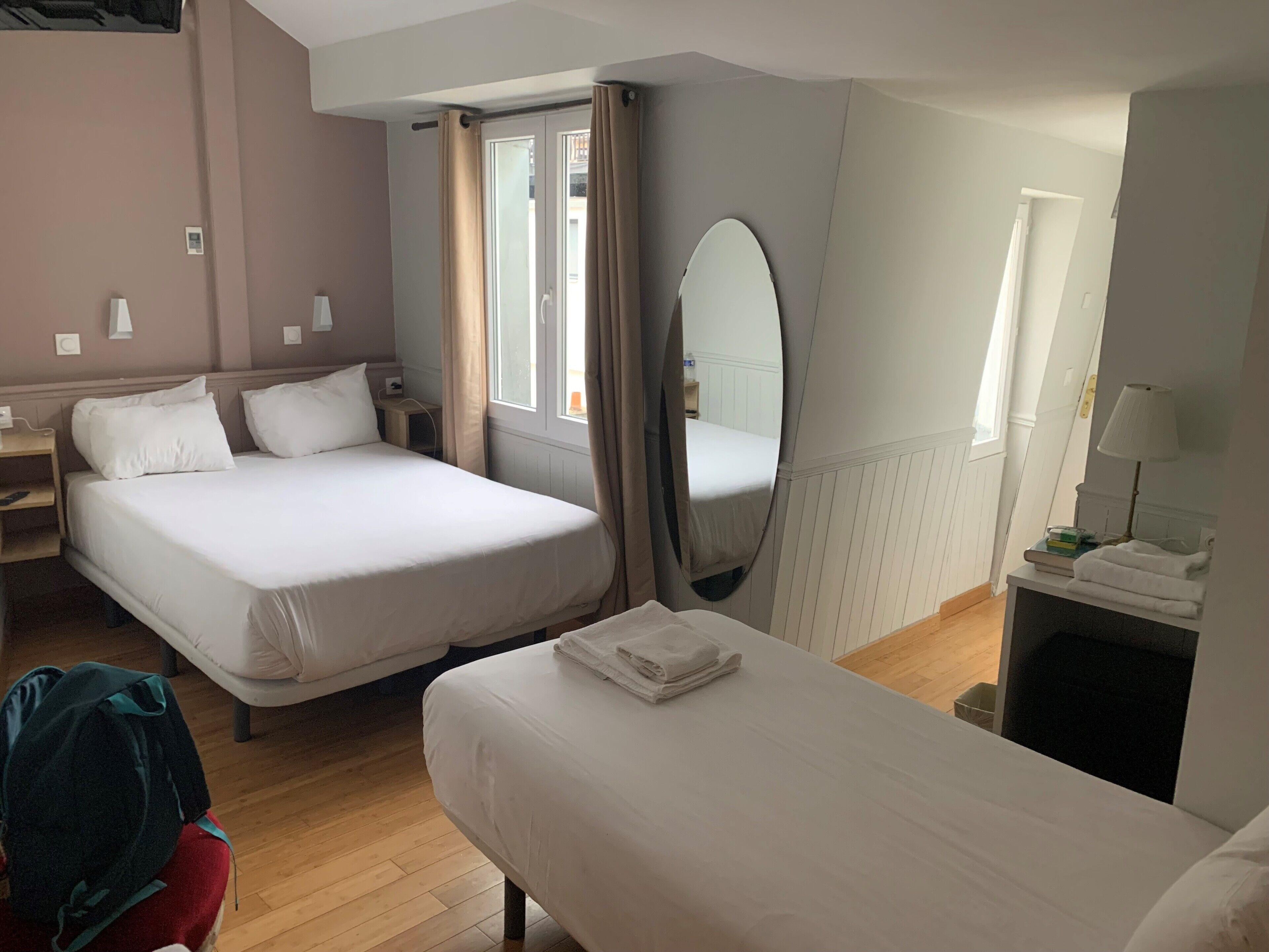 Apollo Opera Hotel 3*