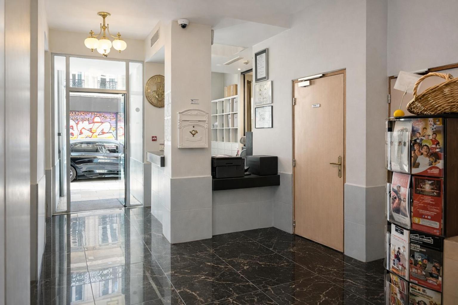 Apollo Opéra 3*